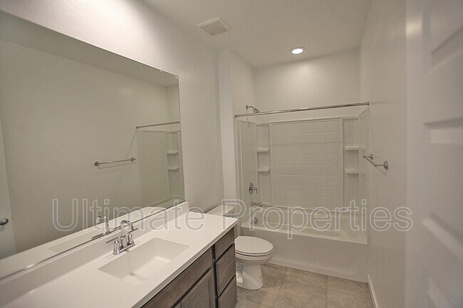 Building Photo - 16378 W Charlotte Dr