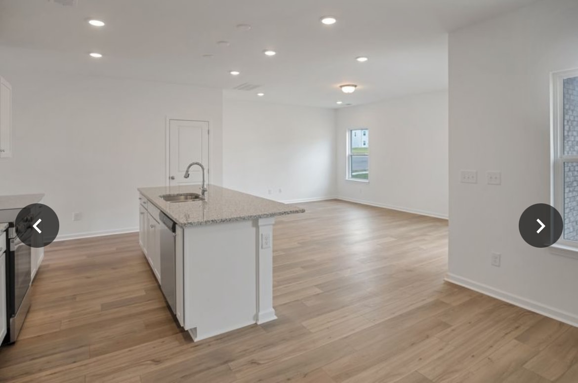 Building Photo - 236 Summerlin Dr