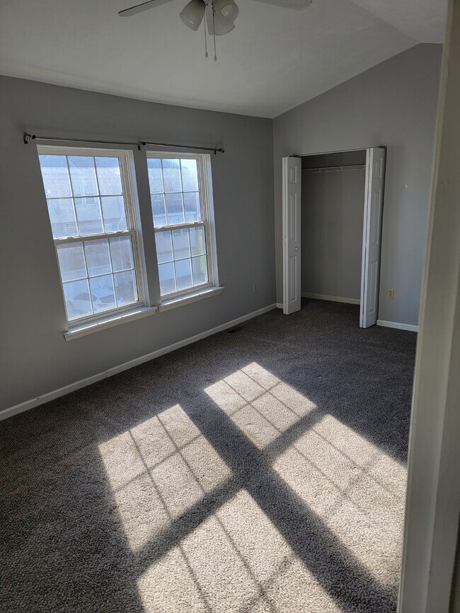 Building Photo - 801 Wingate Dr