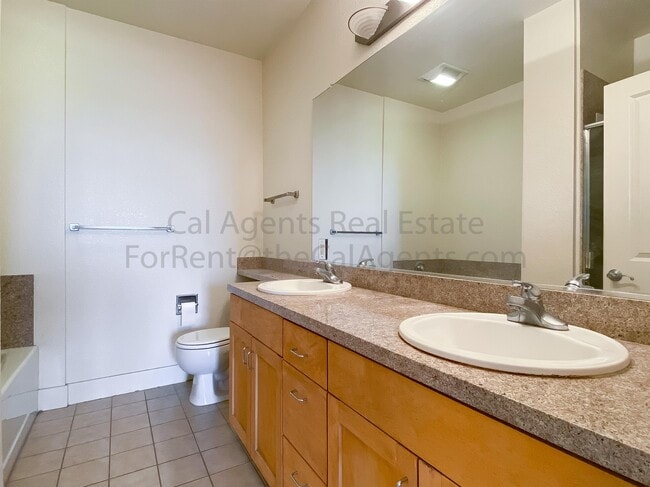 Building Photo - 1568 Brunswig Ln