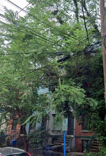 Building Photo - 220 Garden St