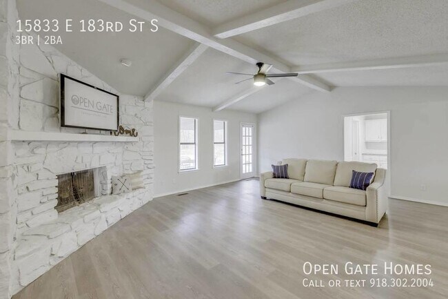 Building Photo - 15833 E 183rd St S