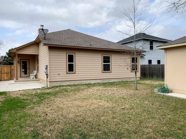 Building Photo - Spacious Ranch Home with Covered Patio & Greenbelt | 410 & Rittiman Rd