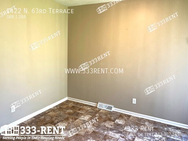 Building Photo - 1422 N 63rd Terrace