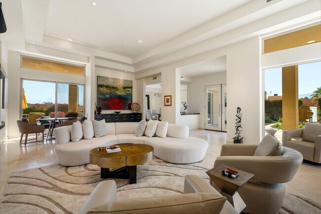 Primary Photo - 16 Judd Terrace