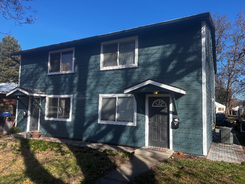 Primary Photo - 1040 Bonnie Brae St