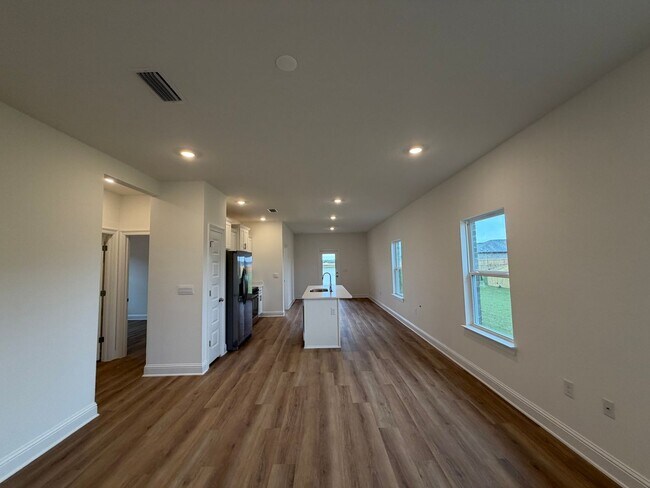 Building Photo - Brand New Construction in Elberta!