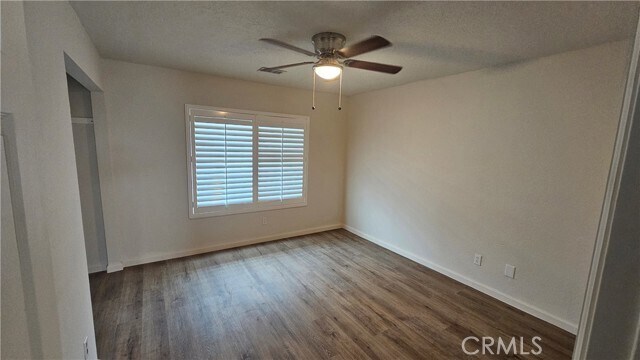 Building Photo - 5683 Wagonwheel Rd