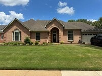 Building Photo - 860 Joe Dr