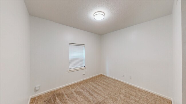 Building Photo - 5843 Petty St
