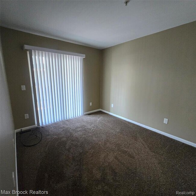 Building Photo - 1643 Campau Farms Cir