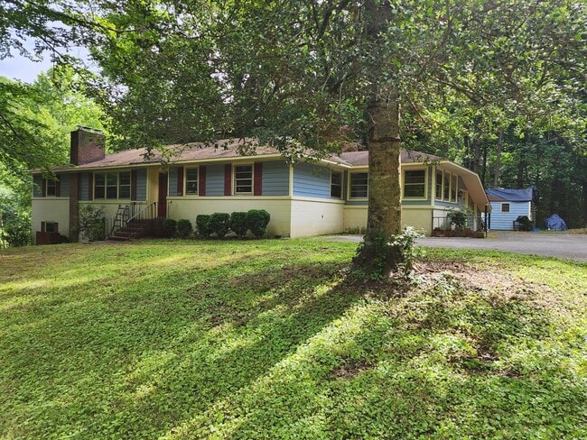 Primary Photo - Country Home for Rent in Hanover