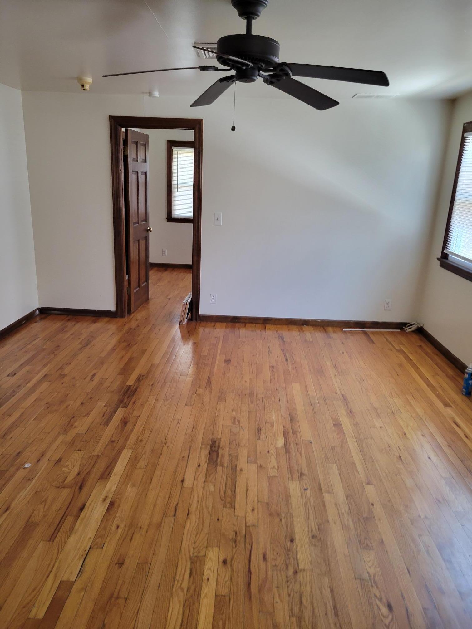 Living room - 340 W State St