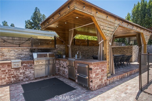 Building Photo - 3184 Dona Sarita Pl