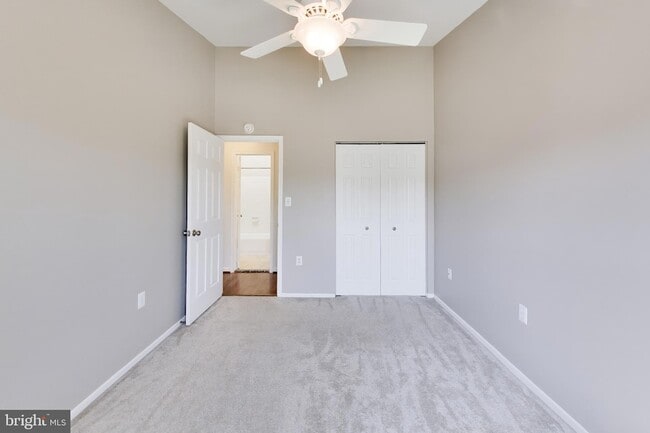 Building Photo - 4 Earth Star Ct