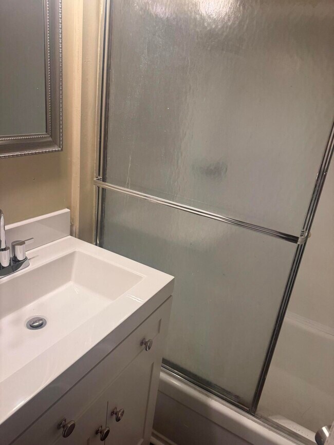 Building Photo - 31831 Grand River Ave