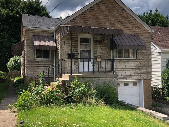 Building Photo - 4324 McCaslin St