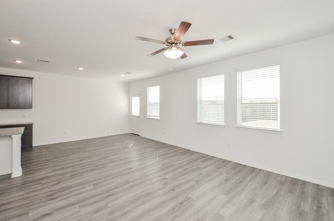 Building Photo - 23207 Morning Splendor Dr
