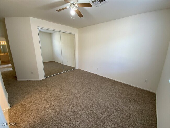 Building Photo - 413 Magnolia Arbor St