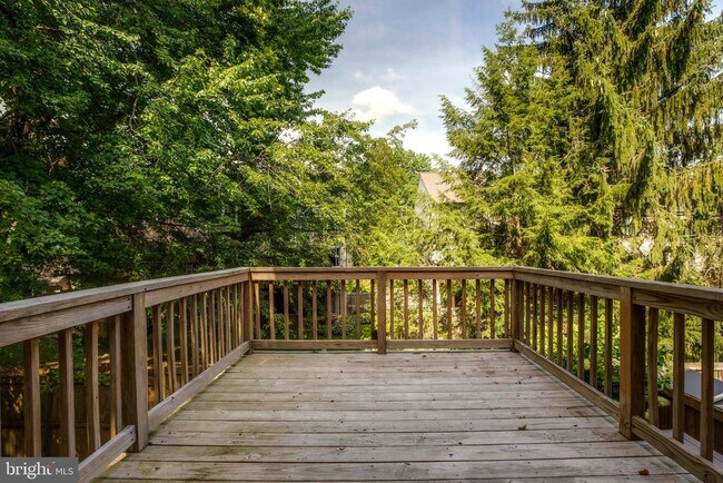 Building Photo - 5610 Gosling Ct