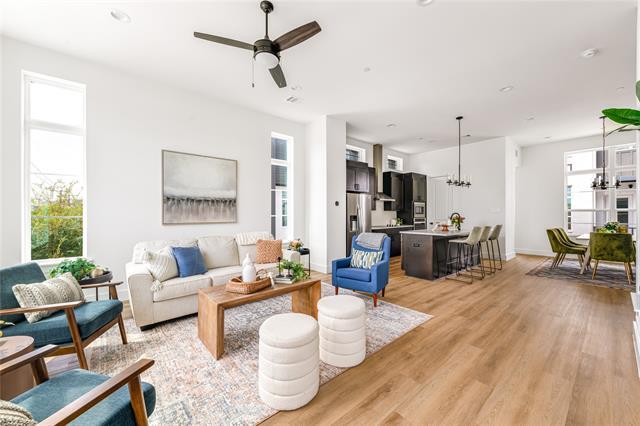 Building Photo - 13325 Bee St