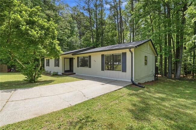 Building Photo - 4100 Dustin Dr NW