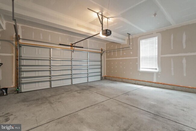 Building Photo - 5507 Greenpoint Ln