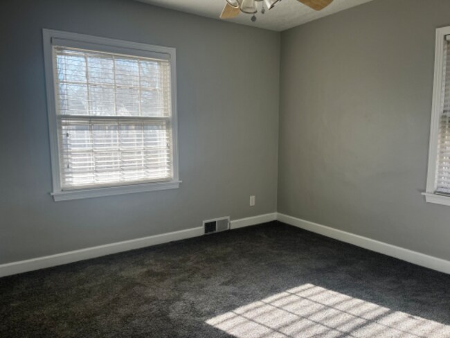 Building Photo - 4209 23rd Ave