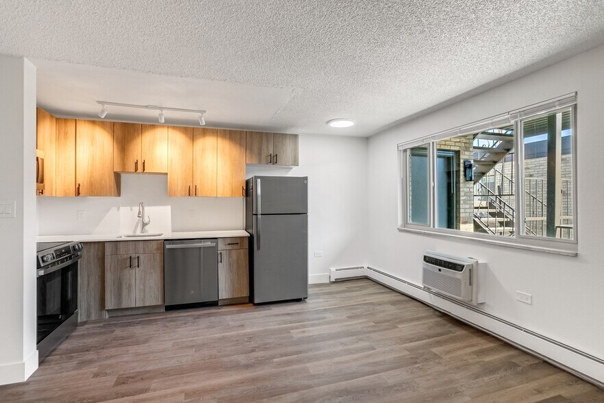Building Photo - Orea Apartments
