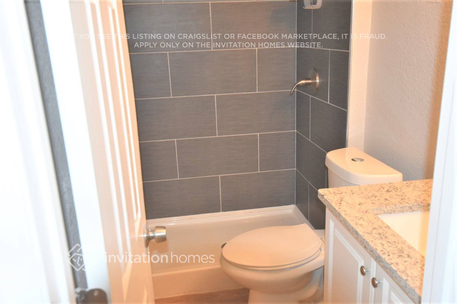 Building Photo - 4797 S Quintero St