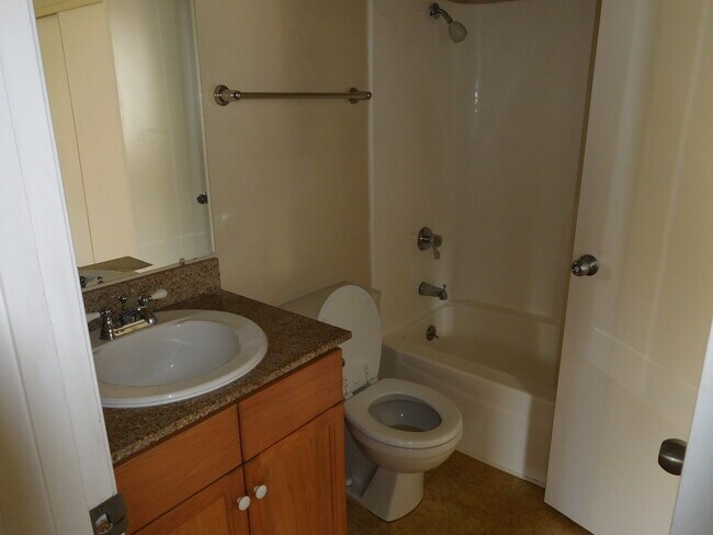 Building Photo - 103 Camino Alto