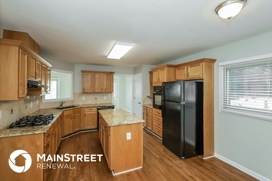 Building Photo - 17 Governors Pl