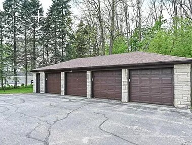 Building Photo - 545 Elm Grove Rd