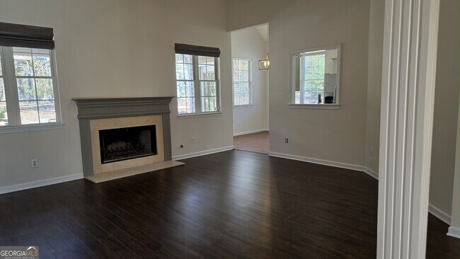 Building Photo - 21 Wellington Mnr Dr