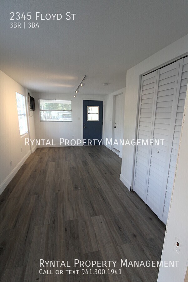 Building Photo - 2345 Floyd St