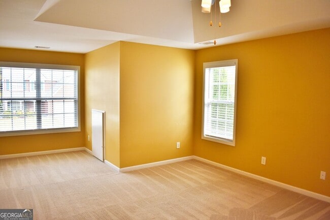 Building Photo - 2015 Lisa Springs Dr SW