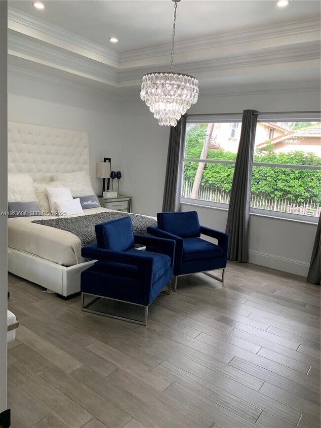 Building Photo - 6013 NW 56th Dr