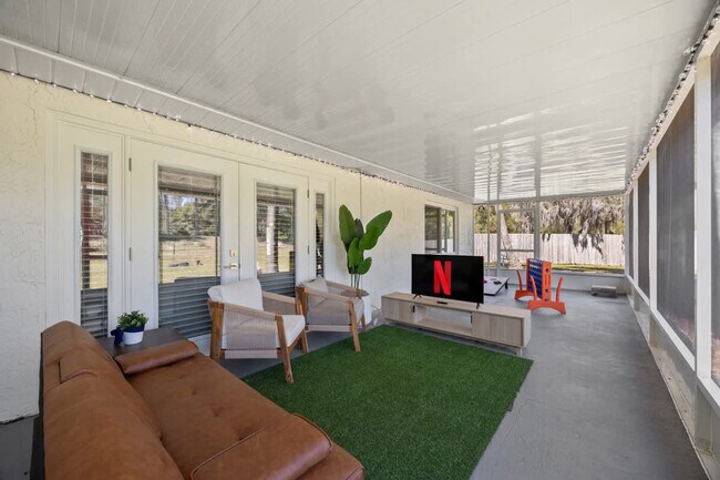 Building Photo - 12009 Florida Woods Ln