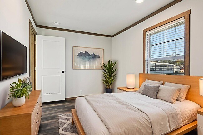 Building Photo - 1709 Sidewinder Dr