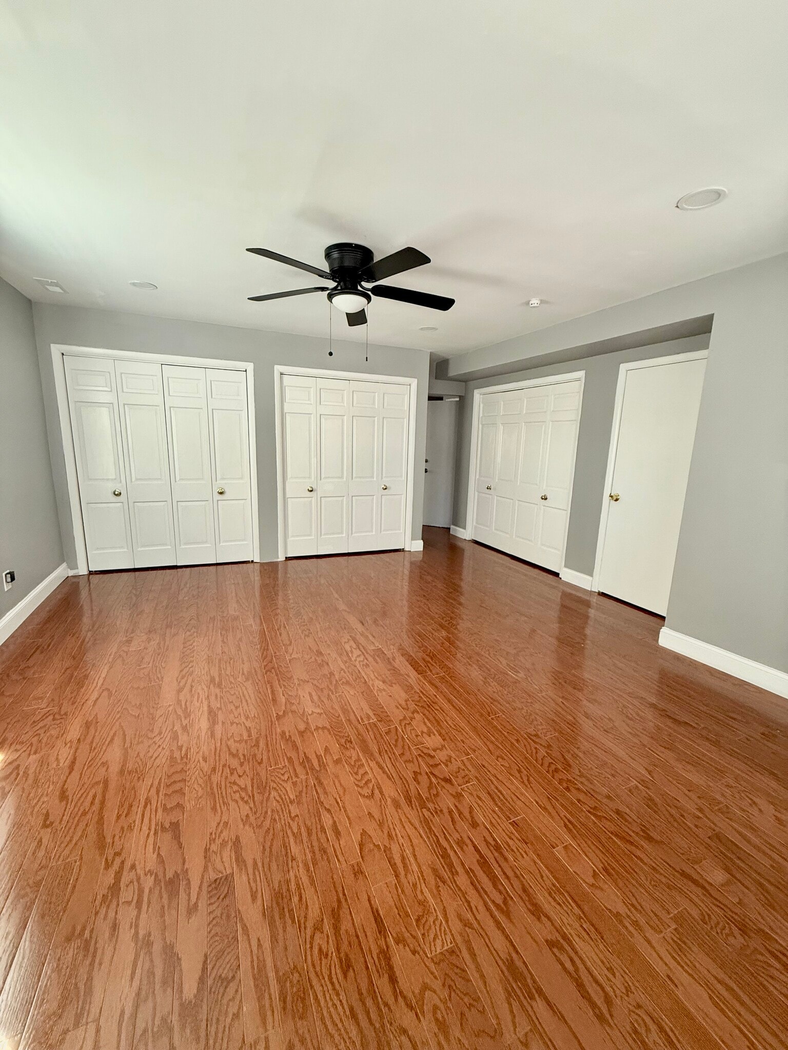 Living room - 520 Maine Ave