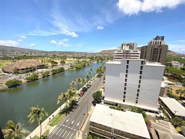 Building Photo - 320 Lili?uokalani Ave