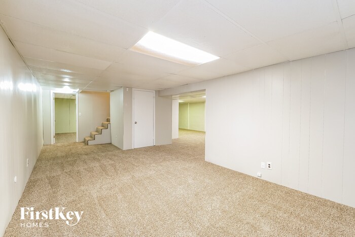 Building Photo - 10233 Caenen Dr