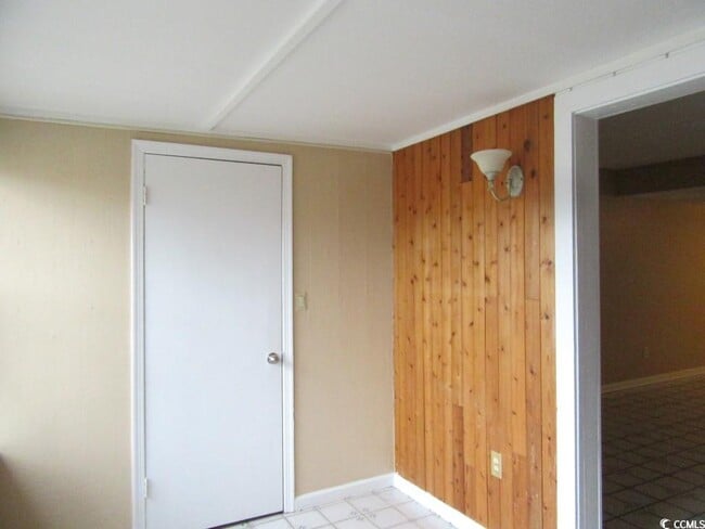 Building Photo - 1450 Turkey Ridge Rd