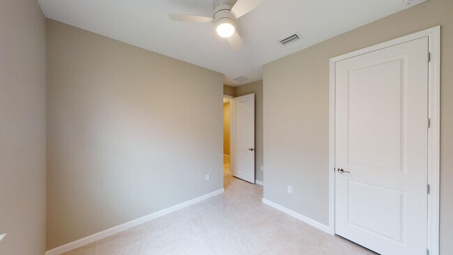 Building Photo - 25569 Emerald Bnd Cir