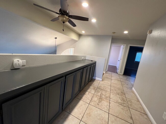 Building Photo - Spring Valley Lake Home