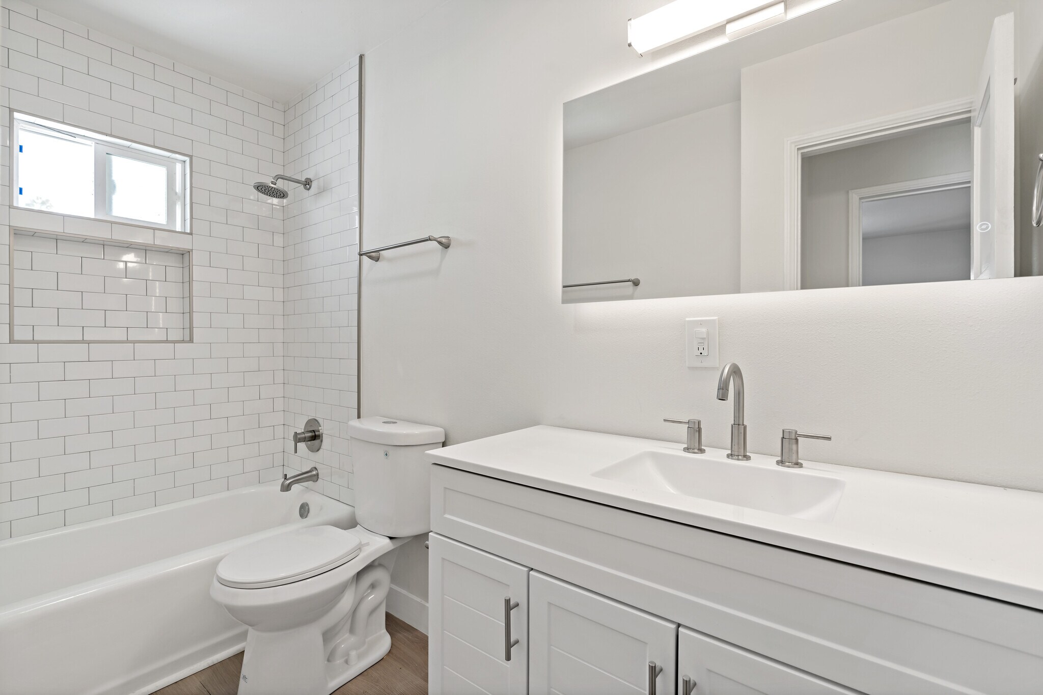 Building Photo - 5179 Bangor St