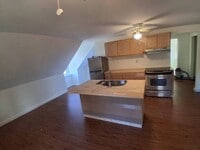 Building Photo - 1156 US-1