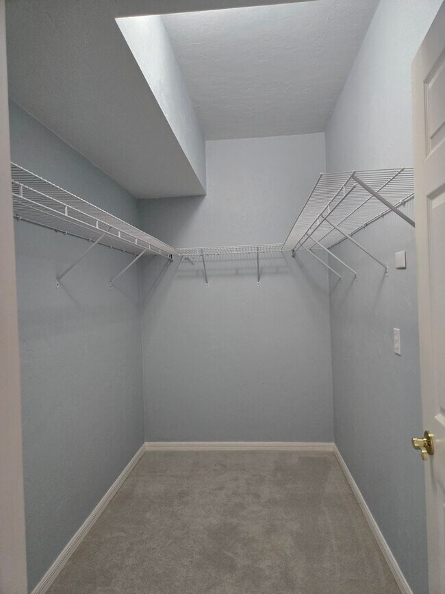 Building Photo - Beautiful & Spacious 3-Bedroom Home in Gated Community – 2-Car Garage!