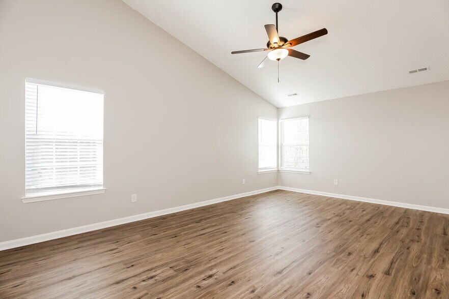 Building Photo - 6812 Blake Brook Dr