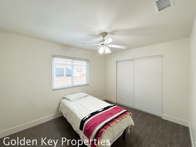 Building Photo - Beautiful move-in ready home in Guajome Park Estates!